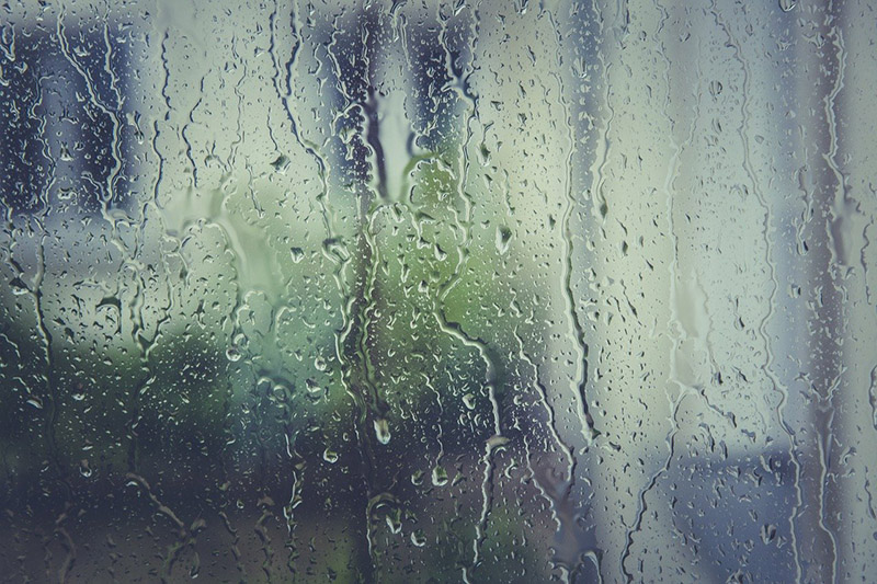 wet window to indicate condensation