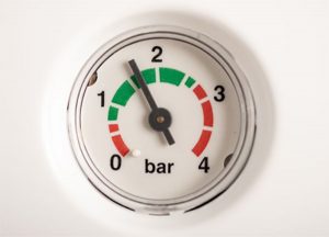 Pressure indicator on a gas combi boiler 
